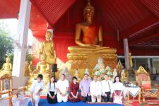 กิจกรรมบุญตักบตร และประพรมน้ำมนต์ ข้าวดอกไม้ เสริมสร้างสิริมงคลและขวัญกำลังใจให้แก่พุทธศาสนิกชนชาวอำเภอแม่สอด