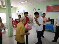 คลินิกชุมชนอบอุ่นฯ รับมอบครุภัณฑ์ทางการแพทย์และอุปกรณ์สนับสนุน