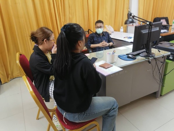 ฝ่ายส่งเสริมและสวัสดิการสังคม ได้ดำเนินการให้บริการแก่ประชาชนผู้มาขอรับบริการ