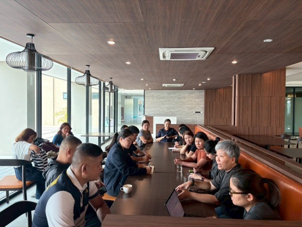 เข้าร่วมการประชุมแลกเปลี่ยนองค์ความรู้ด้านแนวคิดการพัฒนาพื้นที่นวัตกรรมที่มีเด็กเป็นศูนย์กลาง ณ ห้องประชุมสราญ โรงแรมเดอะแกรนด์ ชัยพฤกษ์ เชียงใหม่