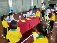 คลินิกชุมชนอบอุ่นฯ ออกให้บริการตรวจสุขภาพเด็กนักเรียนโรงเรียนเทศบาลวัดมณีไพรสณฑ์