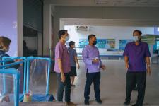 ผู้บริหารเทศบาลนครแม่สอดลงพื้นที่ตรวจเยี่ยมสถานศึกษา ในการเตรียมพร้อมในการเปิดเรียน