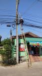 กองวิชาการและแผนงาน ดำเนินการซ่อมแซมเคเบิ้ลทีวีเพื่อการศึกษาเทศบาลนครแม่สอดในเขตเทศบาล