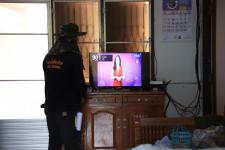 คณะกรรมการตรวจรับโครงการปรับปรุงระบบเคเบิ้ลทีวีเพื่อการศึกษาเทศบาลนครแม่สอด เข้าตรวจรับโครงการปรับปรุงระบบเคเบิ้ลทีวีเพื่อการศึกษาชุมชนปู่แดง ชุมชนบ้านเหนือสามัคคี และชุมชนดอนไชย