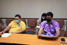 คณะกรรมการตรวจรับโครงการปรับปรุงระบบเคเบิ้ลทีวีเพื่อการศึกษาเทศบาลนครแม่สอด เข้าตรวจรับโครงการปรับปรุงระบบเคเบิ้ลทีวีเพื่อการศึกษาชุมชนปู่แดง ชุมชนบ้านเหนือสามัคคี และชุมชนดอนไชย