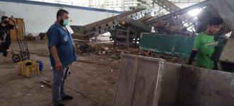 ผู้ชนะการประมูลครุภัณฑ์จำหน่าย ได้เข้าทำการรื้อถอนครุภัณฑ์ที่ประมูลได้จากเทศบาลนครแม่สอด ณ สถานีโรงกลั่นน้ำมัน มหาวิทยาลัยสุรนารี