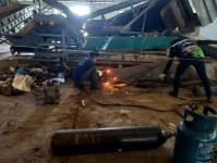 ผู้ชนะการประมูลครุภัณฑ์จำหน่าย ได้เข้าทำการรื้อถอนครุภัณฑ์ที่ประมูลได้จากเทศบาลนครแม่สอด ณ สถานีโรงกลั่นน้ำมัน มหาวิทยาลัยสุรนารี