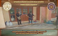 ดับเพลิงนครแม่สอด ดำเนินการจับงูบ้านพักอาจารย์ มหาวิทยาลัยราชภัฏกำแพงเพชร แม่สอด