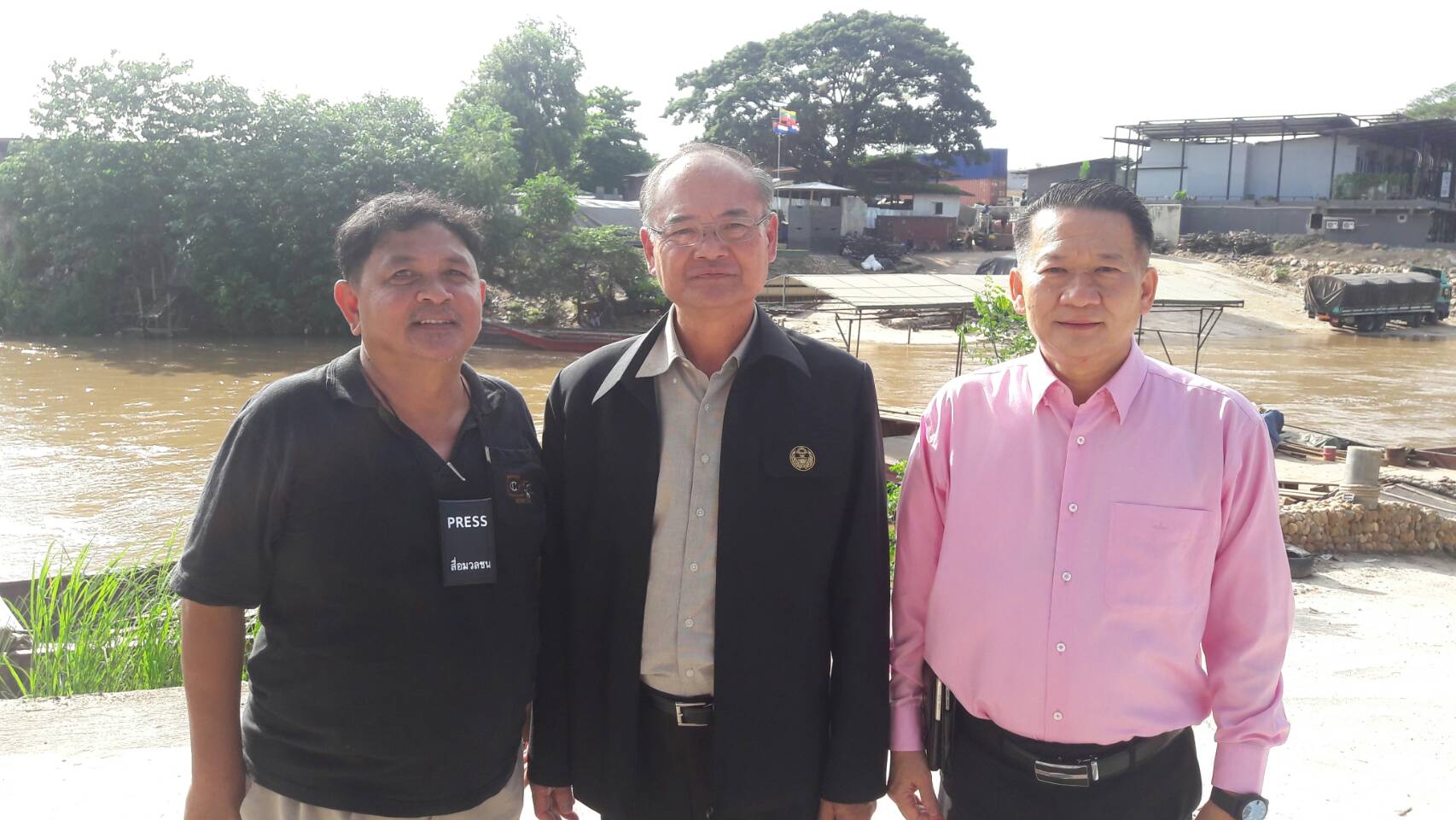 https://nakhonmaesotcity.go.th/frontend/images/grouppage/news_photo/13713.jpg?1424