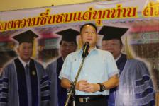 แม่สอดมูลนิธิสามัคคีการกุศล ศาลเจ้าจีนจัดงานเลี้ยงฉลอง ดร.เทอดเกียรติ ชินสรนันท์ นายกเทศมนตรีนครแม่สอดและนายอำนาจ ยุวพันธ์ ที่ปรึกษานายกเทศมนตรีนครแม่สอด