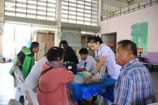 เทศบาลนครแม่สอดจ่ายเงินสงเคราะห์เพื่อการยังชีพของผู้สูงอายุและผู้พิการที่อยู่ในเขตเทศบาลนครแม่สอด ประจำเดือนกุมภาพันธ์ 2560