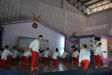 เทศบาลนครแม่สอดจ่ายเงินสงเคราะห์เพื่อการยังชีพของผู้สูงอายุและผู้พิการที่อยู่ในเขตเทศบาลนครแม่สอด ประจำเดือนกุมภาพันธ์ 2560
