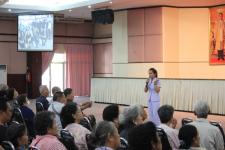 เทศบาลนครแม่สอดจ่ายเงินสงเคราะห์เพื่อการยังชีพของผู้สูงอายุและผู้พิการที่อยู่ในเขตเทศบาลนครแม่สอด ประจำเดือนกุมภาพันธ์ 2560