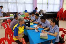 เทศบาลนครแม่สอด แจกเบี้ยยังชีพผู้สูงอายุและผู้พิการ ประจำเดือนตุลาคม 2562