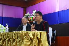 การประชุมเชิงปฏิบัติการให้กับพนักงานครูเพื่อพัฒนาหลักสูตรสถานศึกษา