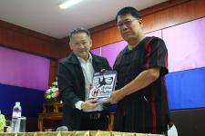 การประชุมเชิงปฏิบัติการให้กับพนักงานครูเพื่อพัฒนาหลักสูตรสถานศึกษา