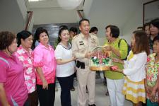 ชาวบ้านในแม่สอดร่วมอวยพรวันคล้ายวันเกิดนายกนครแม่สอด