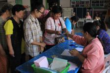 เทศบาลนครแม่สอดจ่ายเงินสงเคราะห์เพื่อการยังชีพของผู้สูงอายุและผู้พิการที่อยู่ในเขตเทศบาลนครแม่สอด ประจำเดือน มกราคม 2561