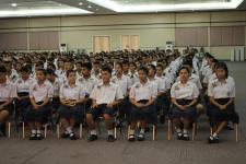นายกนครแม่สอดมอบวุฒิบัตรแก่ บัณฑิตน้อยและนักเรียนระดับชั้นมัธยม