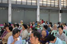 เทศบาลนครแม่สอด แจกเบี้ยยังชีพผู้สูงอายุและผู้พิการ ประจำเดือนกุมภาพันธ์ 2563