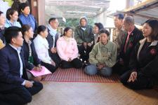 เทศบาลนครแม่สอด ลงพื้นที่เยี่ยมเยือนและมอบของขวัญปีใหม่ผู้สูงอายุ
