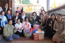 เทศบาลนครแม่สอด ลงพื้นที่เยี่ยมเยือนและมอบของขวัญปีใหม่ผู้สูงอายุ