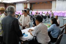 เทศบาลนครแม่สอด จัดประชุมประชาคมรับฟังความคิดเห็นของประชาชนในเขตเทศบาลนครแม่สอด และแจกเบี้ยยังชีพผู้สูงอายุและผู้พิการ ประจำเดือนพฤศจิกายน 2562