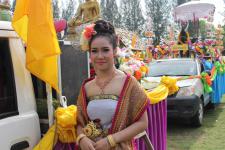 เทศบาลนครแม่สอด จัดกิจกรรมมหาสงกรานต์ ส่งเสริมการท่องเที่ยว และเศรษฐกิจชุมชน นครแม่สอด