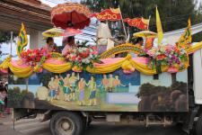 เทศบาลนครแม่สอด จัดกิจกรรมมหาสงกรานต์ ส่งเสริมการท่องเที่ยว และเศรษฐกิจชุมชน นครแม่สอด