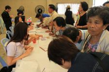 เทศบาลนครแม่สอดจ่ายเงินสงเคราะห์เพื่อการยังชีพของผู้สูงอายุและผู้พิการที่อยู่ในเขตเทศบาลนครแม่สอด ประจำเดือนมีนาคม 2560