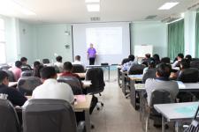 นายกเทศมนตรีนครแม่สอด  จัดโครงการเรียนรู้ภาษาต่างประเทศ รับ AEC 