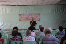 เทศบาลนครแม่สอดจ่ายเงินสงเคราะห์เพื่อการยังชีพของผู้สูงอายุและผู้พิการที่อยู่ในเขตเทศบาลนครแม่สอด ประจำเดือนเมษายน 2560