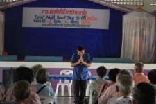 เทศบาลนครแม่สอด แจกเบี้ยยังชีพผู้สูงอายุและผู้พิการ ประจำเดือนเมษายน 2561