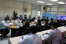 เทศบาลนครแม่สอดได้ต้อนรับคณะดูงานจากมูลนิธิสถาบันวิจัยนโยบายสถิติการคลัง (สวค.) ในวันพฤหัสบดีที่ ๒๔ กันยายน ๒๕๕๘ ณ เทศบาลนครแม่สอด ชั้น ๒ เวลา ๐๘.๓๐ น.