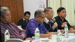 ประธาน กรรมาธิการฯ สนช.ประชุมร่วม กับ อปท.และภาครัฐเอกชน เพื่อแก้ไขปัญหาแรงงานต่างด้าวและพัฒนาเศรษฐกิจ-การค้า-การลงทุน-การท่องเที่ยว เดินหน้า ประเทศไทย 4.0