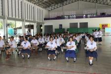 คณะผู้บิหารเทศบาลนครแม่สอด มอบของบริโภคให้แก่โรงเรียน ทั้ง5โรงเรียน