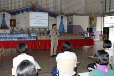 คณะผู้บิหารเทศบาลนครแม่สอด มอบของบริโภคให้แก่โรงเรียน ทั้ง5โรงเรียน