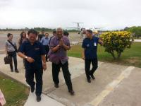 พ่อเมืองตาก นายกเทศนนตรีนครแม่สอดและคณะ ต้อนรับ รัฐมนตรีประจำสำนักนายกรัฐมนตรี ดูงานเขตพัฒนาเศรษฐกิจพิเศษตาก (แม่สอด-พบพระ-แม่ระมาด)