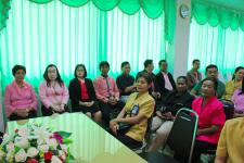 เทศบาลนครแม่สอด จัดโครงการส่งเสริมการมีส่วนร่วมในการพัฒนาท้องถิ่น มอบใบประกาศผู้ร่วมโครงการอบรมฟื้นฟูประสิทธิภาพการทำงานของคณะกรรมการชุมชน