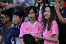 เทศบาลนครแม่สอดจัดการแข่งขันฟุตบอลนัดกระชับมิตรระหว่างทีมอาวุโสนครแม่สอดและทีมรักกสิกร