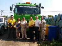 เทศบาลนครแม่สอด มอบรถบรรทุกจัดเก็บขยะมูลฝอยแบบอัดท้ายให้ทางองค์การบริหารส่วนตำบลอุ้มผางในการยืมไปบริหารจัดการขยะในพื้นที่