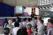 เทศบาลนครแม่สอดจ่ายเงินสงเคราะห์เพื่อการยังชีพของผู้สูงอายุและผู้พิการที่อยู่ในเขตเทศบาลนครแม่สอด ประจำเดือนกันยายน 2560