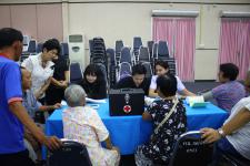 เทศบาลนครแม่สอดจ่ายเงินสงเคราะห์เพื่อการยังชีพของผู้สูงอายุและผู้พิการที่อยู่ในเขตเทศบาลนครแม่สอด ประจำเดือนกันยายน 2560