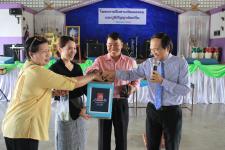 เทศบาลนครแม่สอดจ่ายเงินสงเคราะห์เพื่อการยังชีพของผู้สูงอายุและผู้พิการที่อยู่ในเขตเทศบาลนครแม่สอด ประจำเดือน ธันวาคม 2560