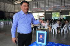 เทศบาลนครแม่สอดจ่ายเงินสงเคราะห์เพื่อการยังชีพของผู้สูงอายุและผู้พิการที่อยู่ในเขตเทศบาลนครแม่สอด ประจำเดือน ธันวาคม 2560