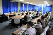 เทศบาลนครแม่สอดประชุมผู้บริหารและหัวหน้าส่วนราชการ ครั้งที่ ๑๗/๒๕๕๘