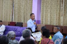 เทศบาลนครแม่สอด จัดประชุมประชาคมรับฟังความคิดเห็นของประชาชนในเขตเทศบาลนครแม่สอด และแจกเบี้ยยังชีพผู้สูงอายุและผู้พิการ ประจำเดือนกันยายน 2562