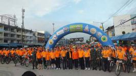 ดร.เทอดเกียรติ ชินสรนันท์ นายกเทศมนตรีนครแม่สอด ได้ไปร่วมกิจกรรม Bike For Love 