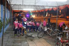 ดร.เทอดเกียรติ ชินสรนันท์ นายกเทศมนตรีนครแม่สอด ได้ไปร่วมกิจกรรม Bike For Love 