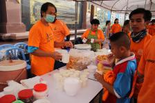 ดร.เทอดเกียรติ ชินสรนันท์ นายกเทศมนตรีนครแม่สอด ได้ไปร่วมกิจกรรม Bike For Love 